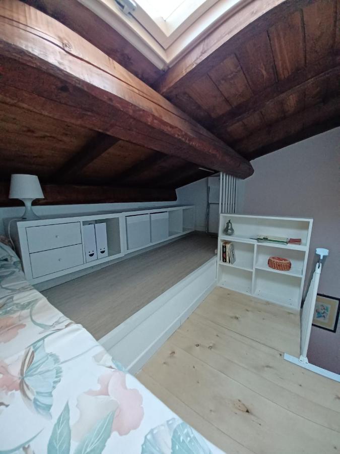 Casa Vacanze L'Acquerello Lari Zewnętrze zdjęcie